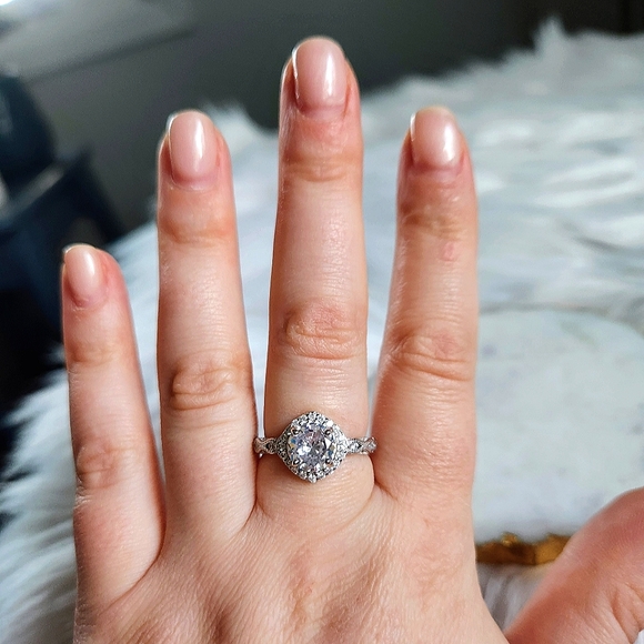 NWT Ryze White Frost Cubic Zirconia .925 Sterling Silver Ring - Size 8.5 - Picture 7 of 8